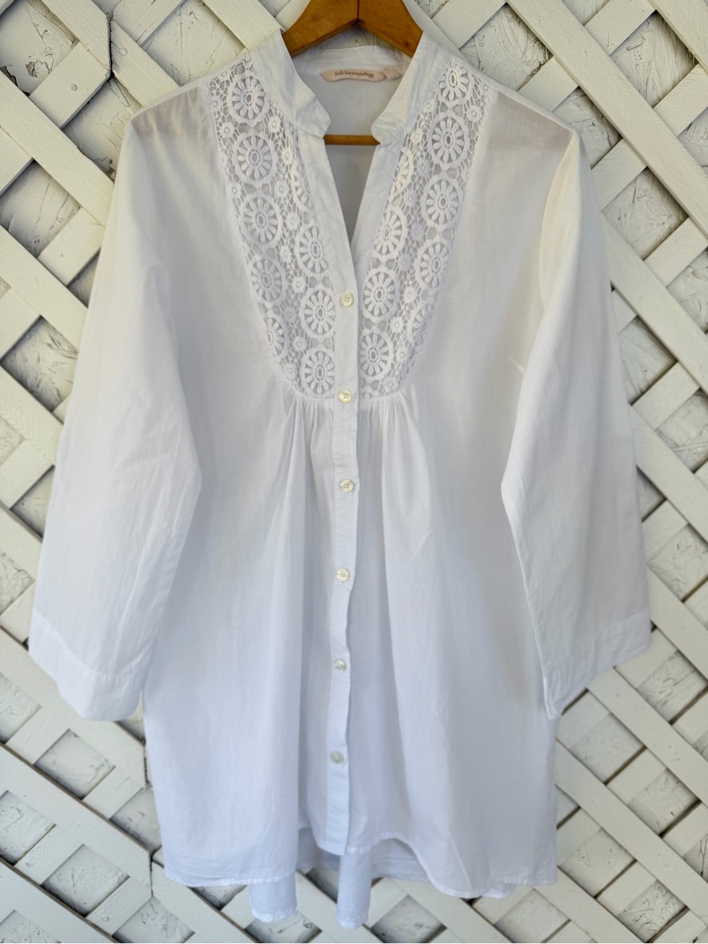 Soft Surroundings White Tunic Top w/Roll Tab Sleeves Lace Neckline Cotton XL